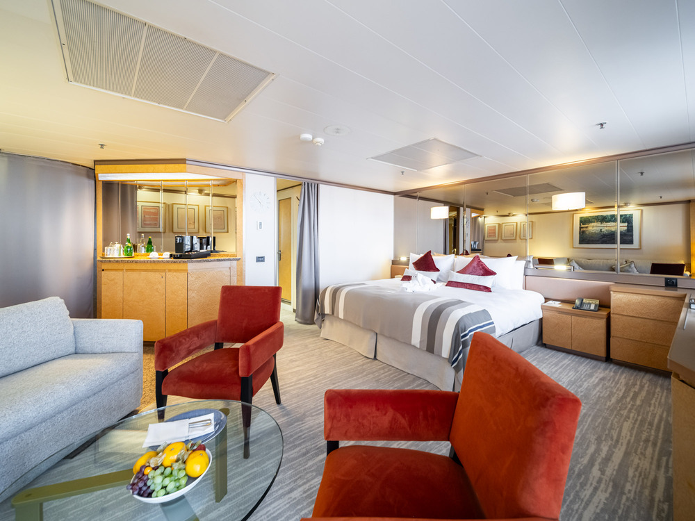 De-Luxe Suite